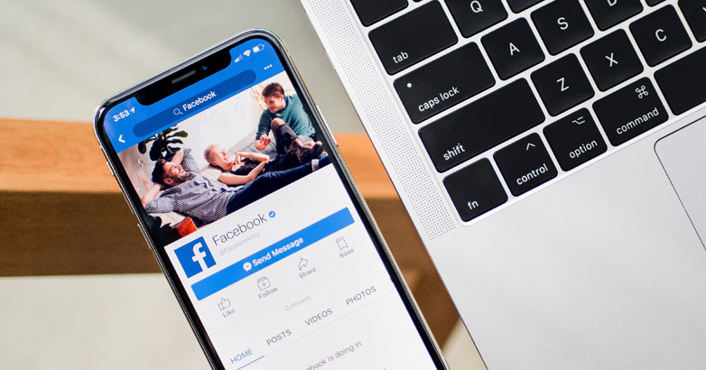 A financial advisor is using Facebook to improve his social media marketing