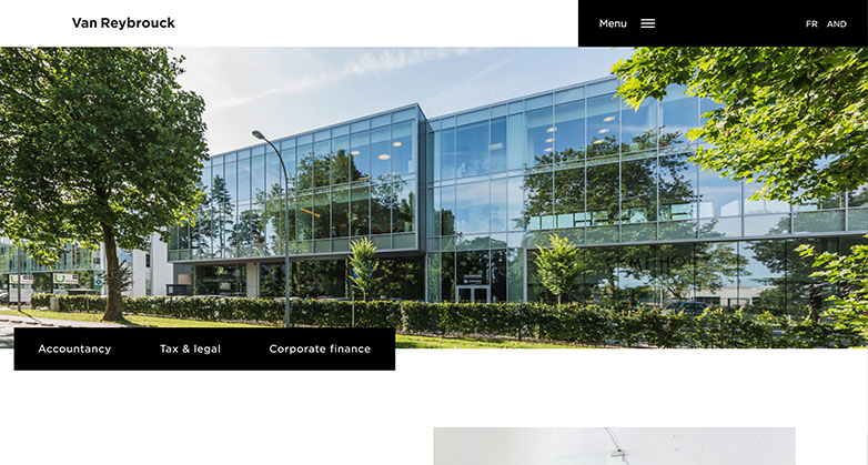 Van Reybrouck's accounting website design features a modern layout.