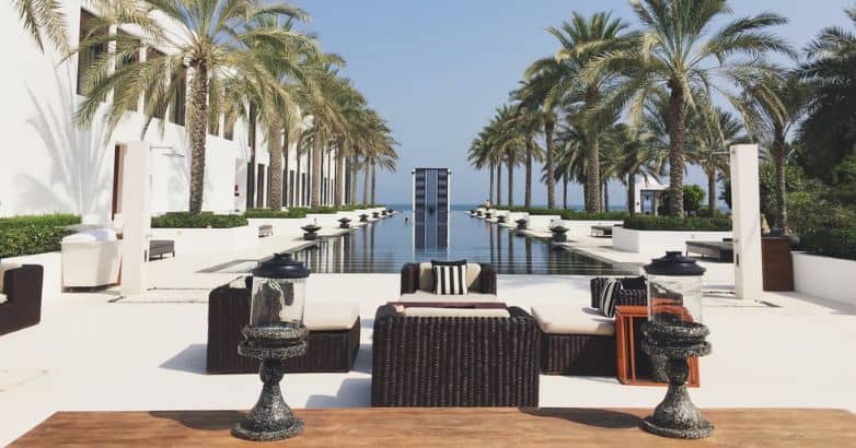 Elegant large pool with relaxing atmosphere in the luxury hotel